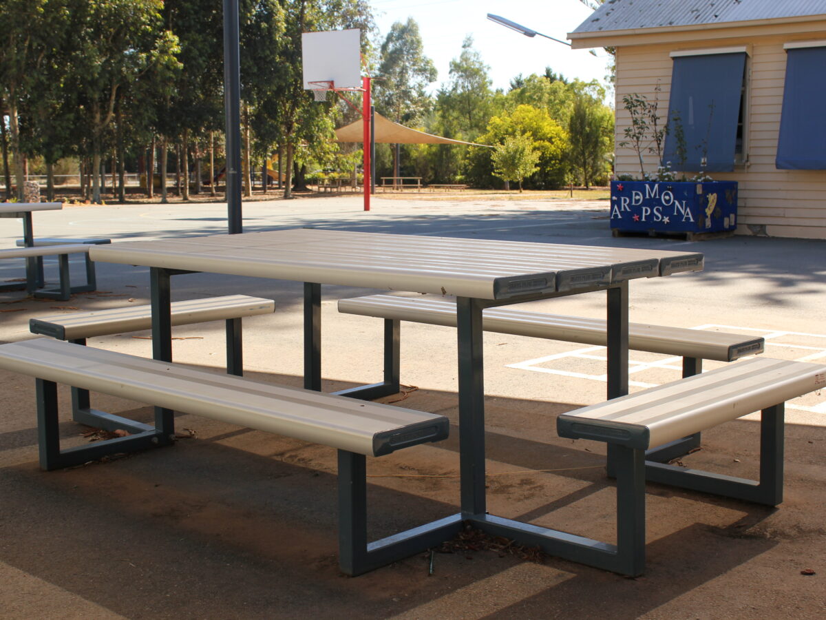 Outdoor Furniture & Aluminium Seating Supplier for Public Parks and